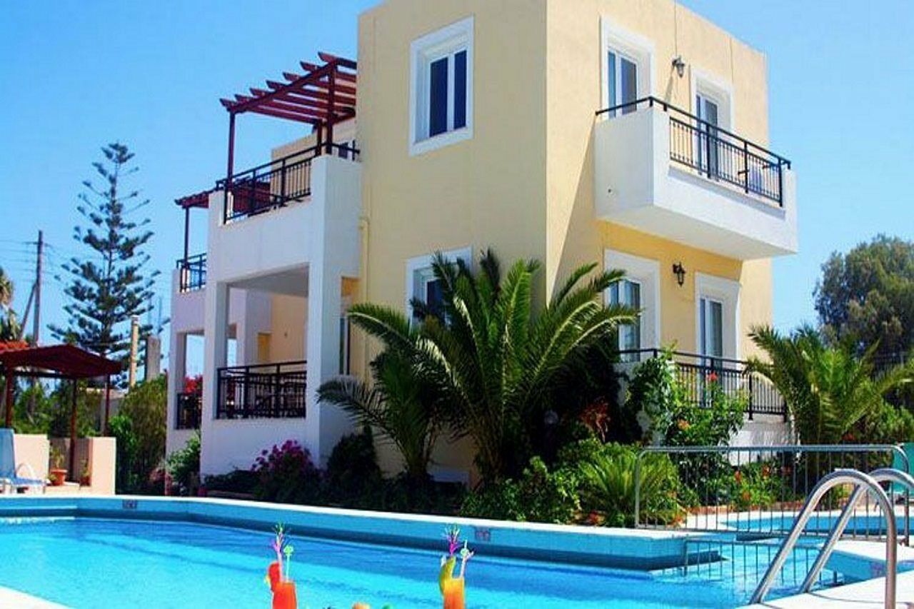 Iraklis Apartmán Stalida